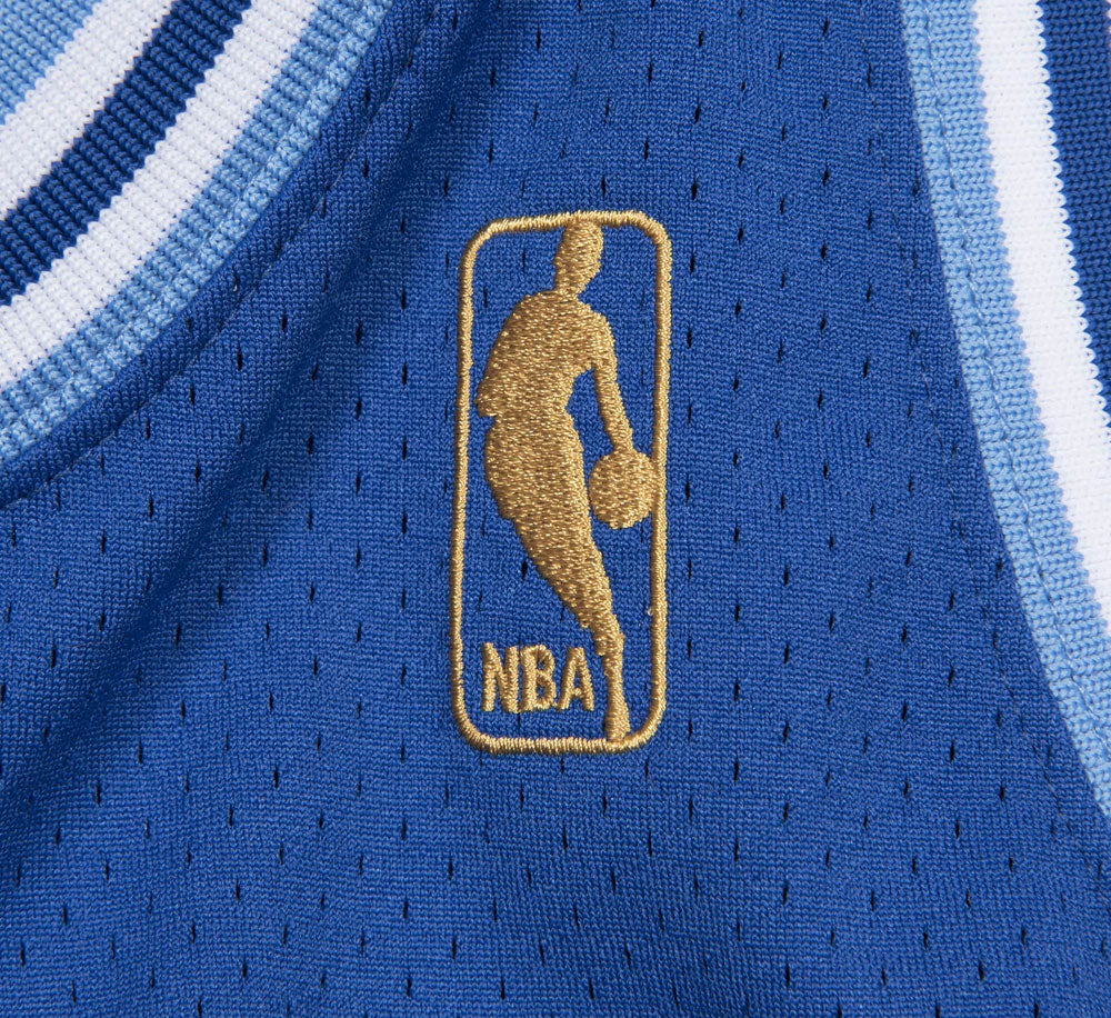 96 KOBE BRYANT ALTERNATE LAKERS NBA AUTHENTIC JERSEY - Image 5