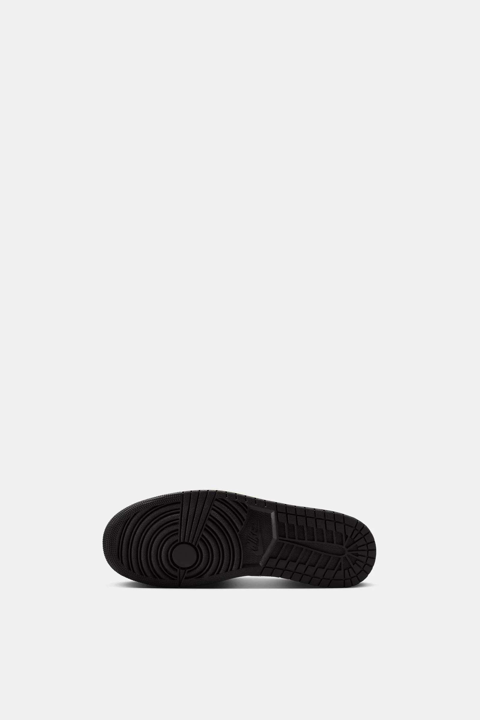 Air Jordan 1 Low - Image 5