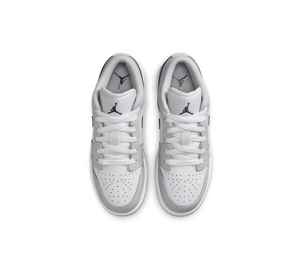 Air Jordan 1 Low (GS) - Image 3