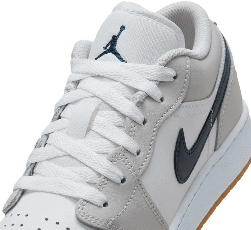 Air Jordan 1 Low (GS) - Image 6