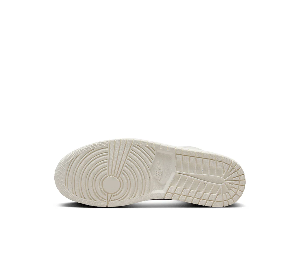 Air Jordan 1 Low SE Craft - Image 4