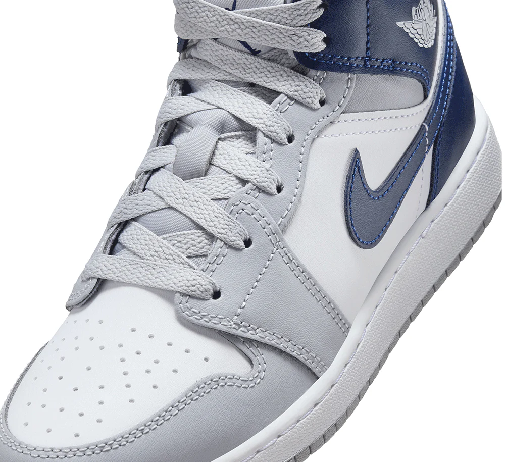 Air Jordan 1 Mid (GS) - Image 6
