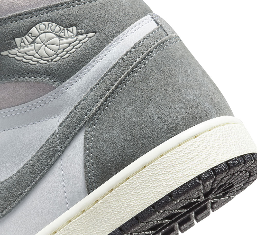 AIR JORDAN 1 RETRO HIGH OG - Image 7