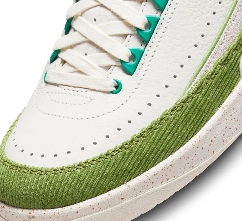 W AIR JORDAN 2 RETRO LOW TITAN - Image 7