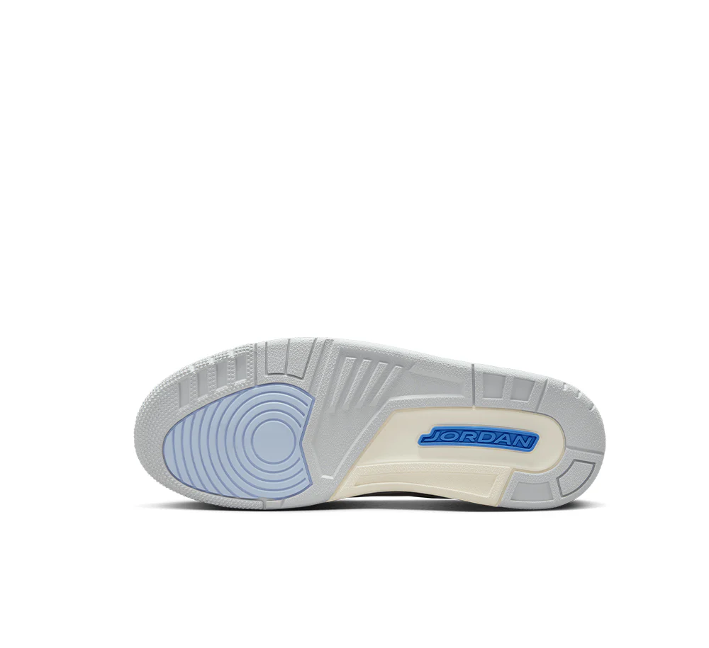 Air Jordan 3 Retro - Image 5