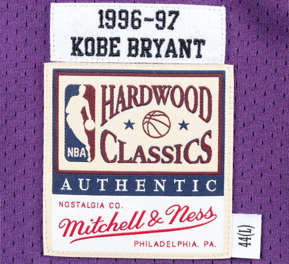 AUTHENTIC JERSEY LOS ANGELES LAKERS ROAD 1996-97 KOBE BRYANT - Image 5