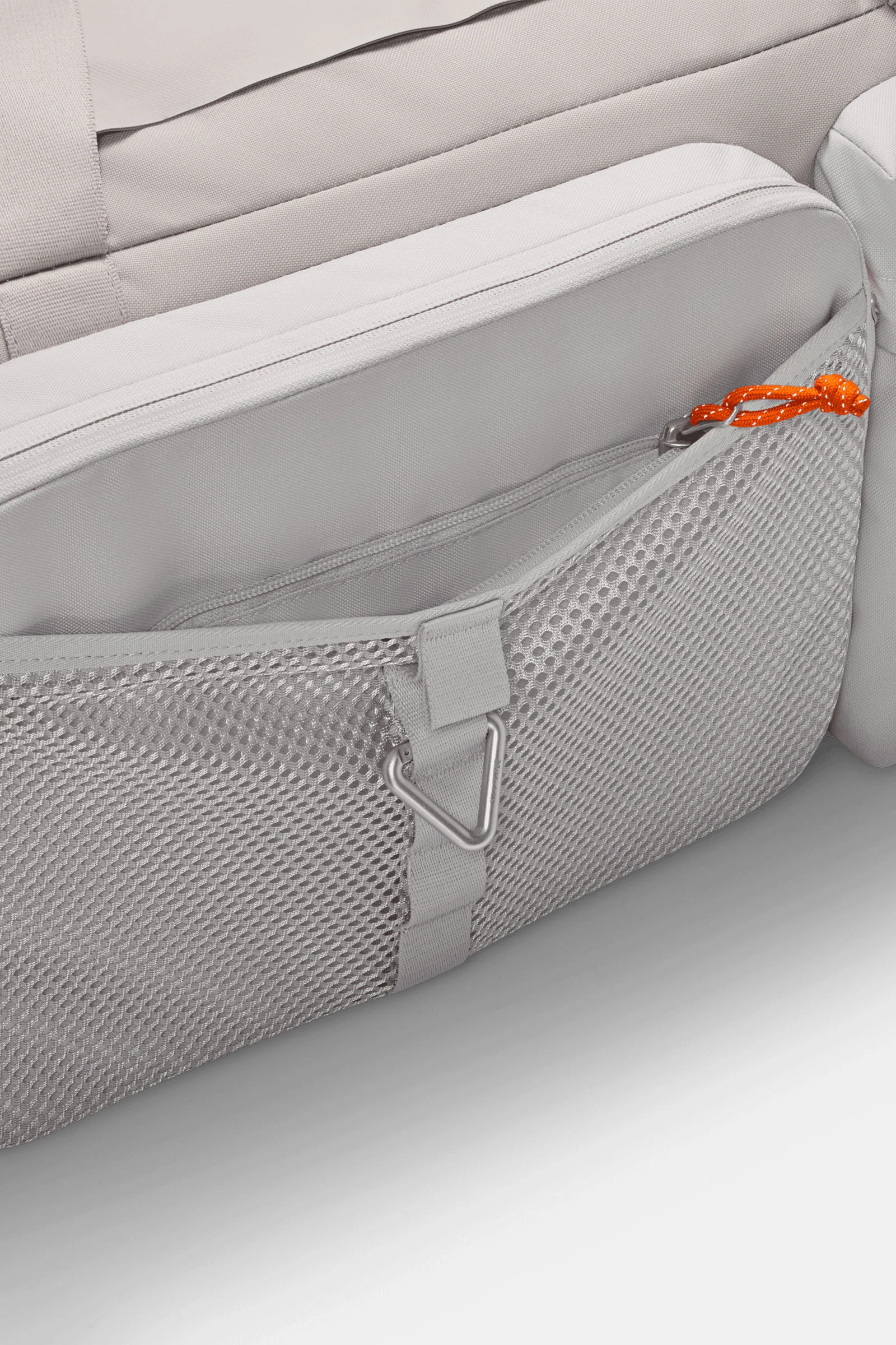 Nike ACG Daymax Duffle Bag (60L) - Image 5