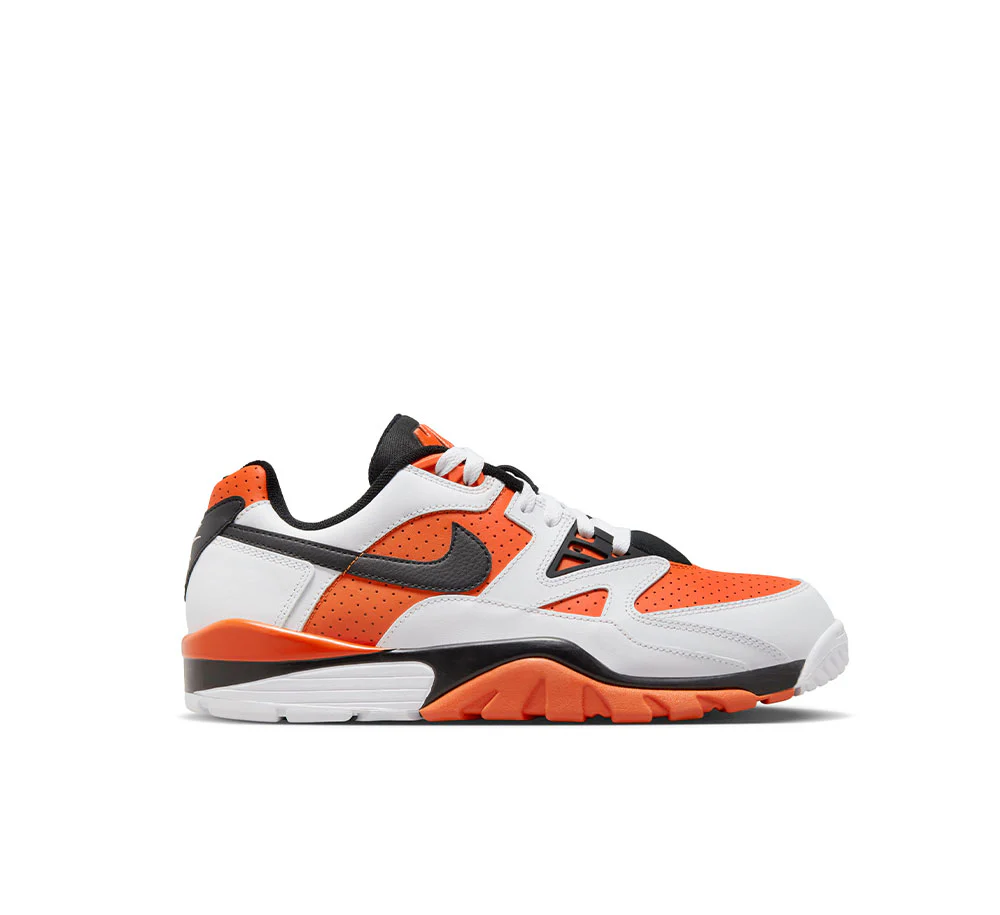NIKE AIR CROSS TRAINER 3 LOW