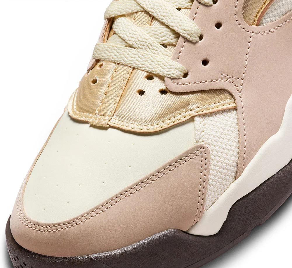 NIKE AIR FLIGHT HUARACHE - Image 6