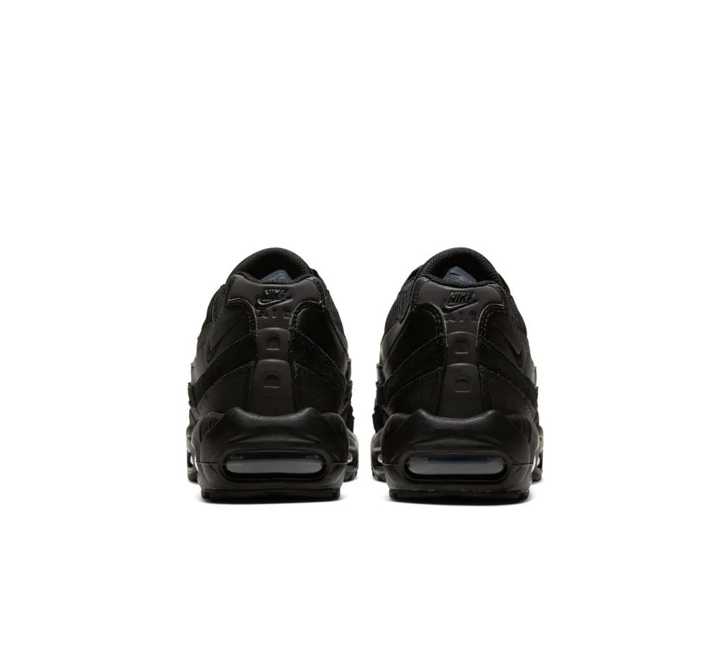 NIKE AIR MAX 95 ESSENTIAL - Image 4
