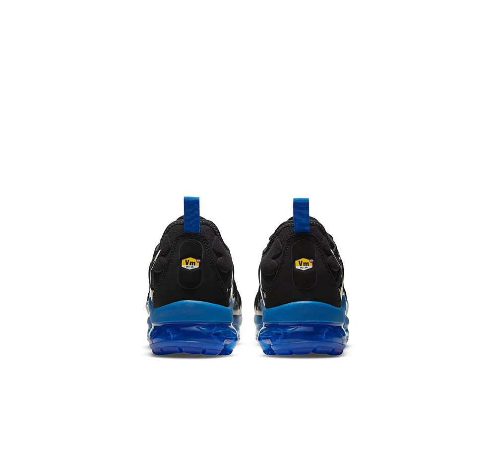 NIKE AIR VAPORMAX PLUS - Image 4