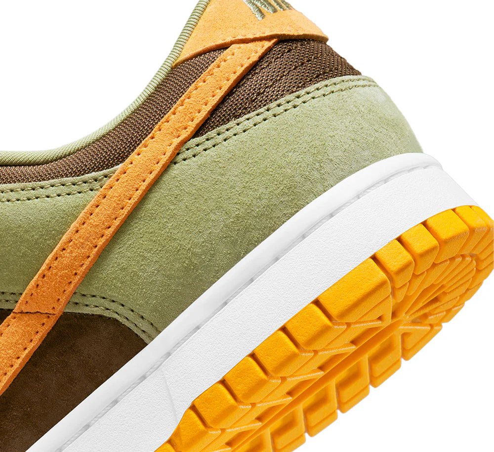Nike Dunk Low SE - Image 7