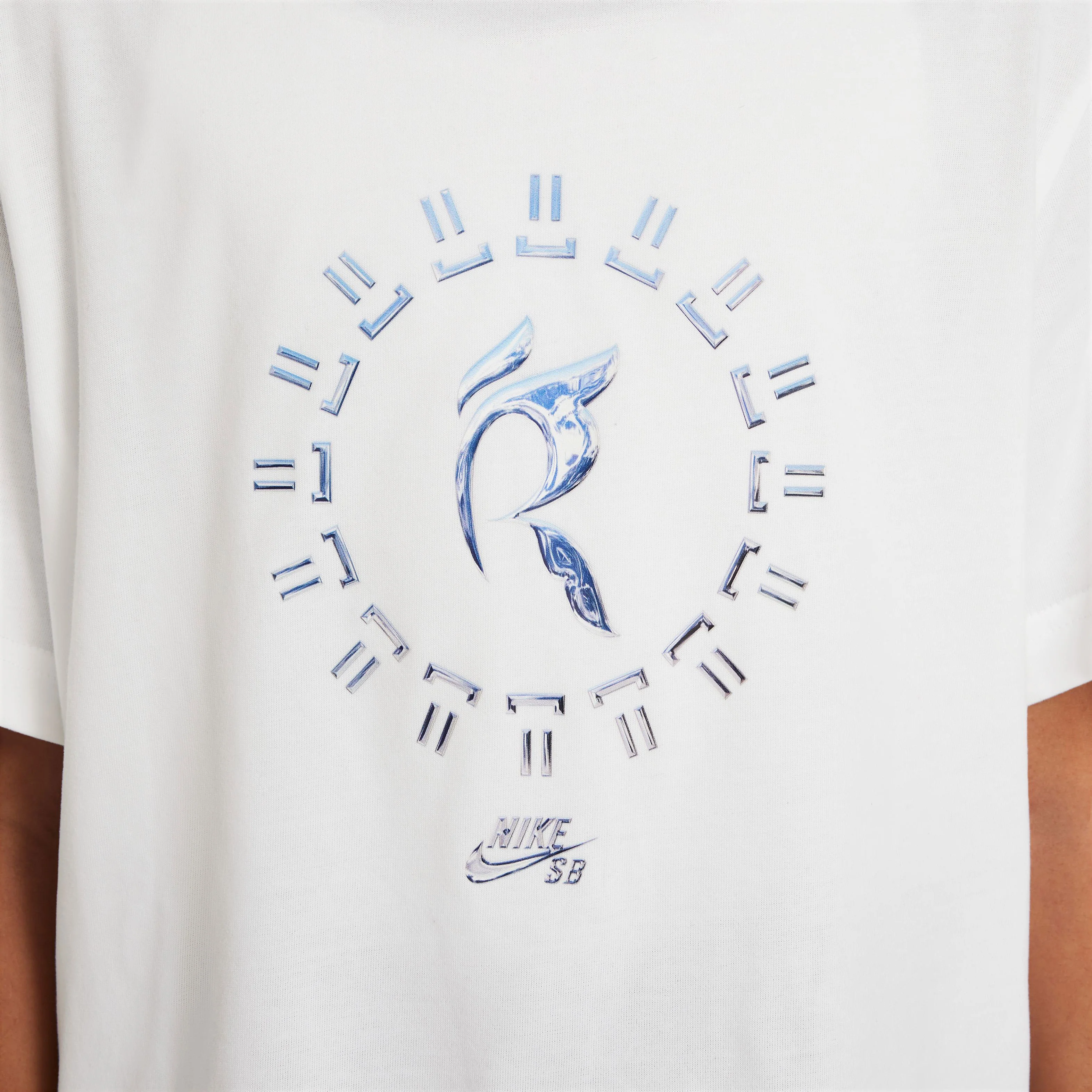 Nike SB x Rayssa Leal Big Kids Dri-Fit T-Shirt (GIRLS) - Image 2