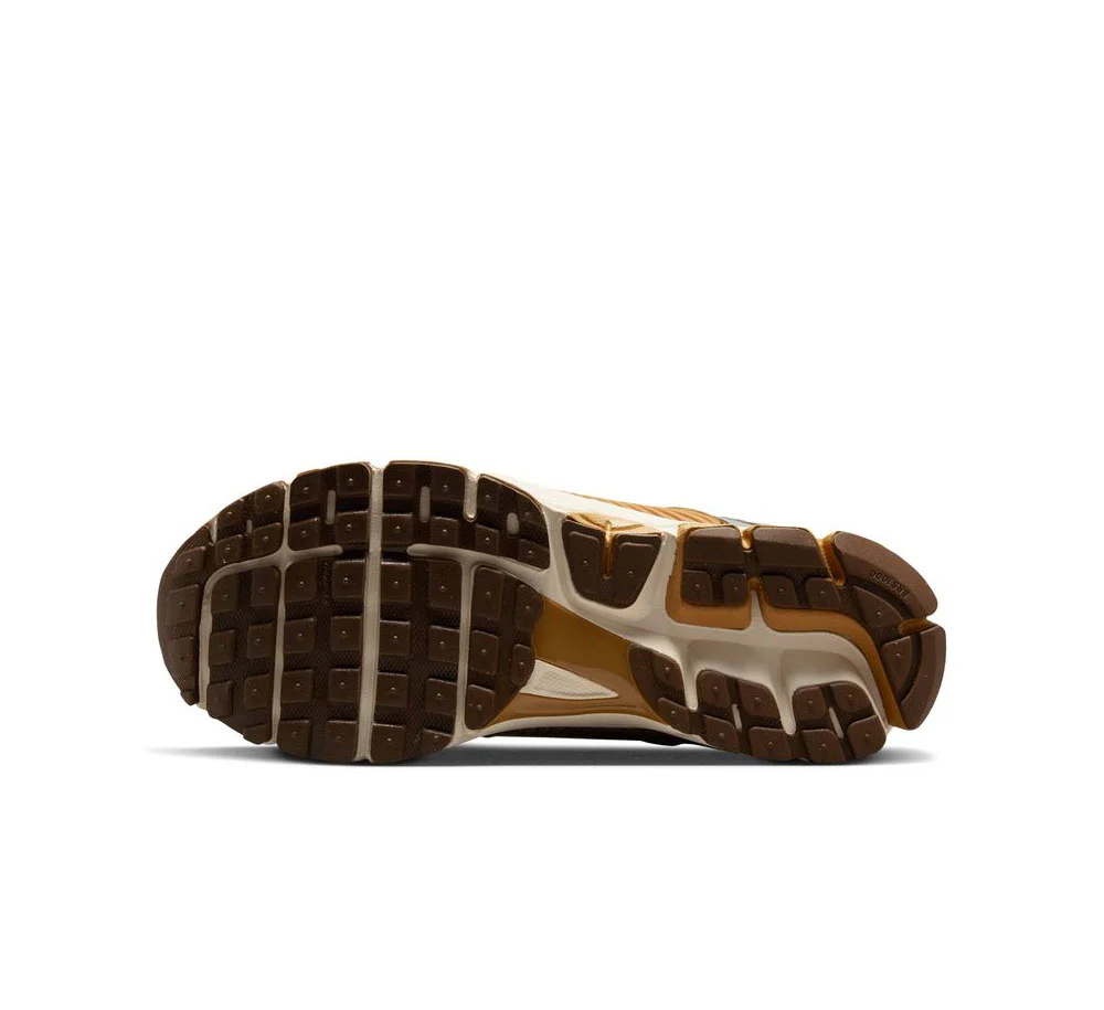 NIKE ZOOM VOMERO 5 - Image 5
