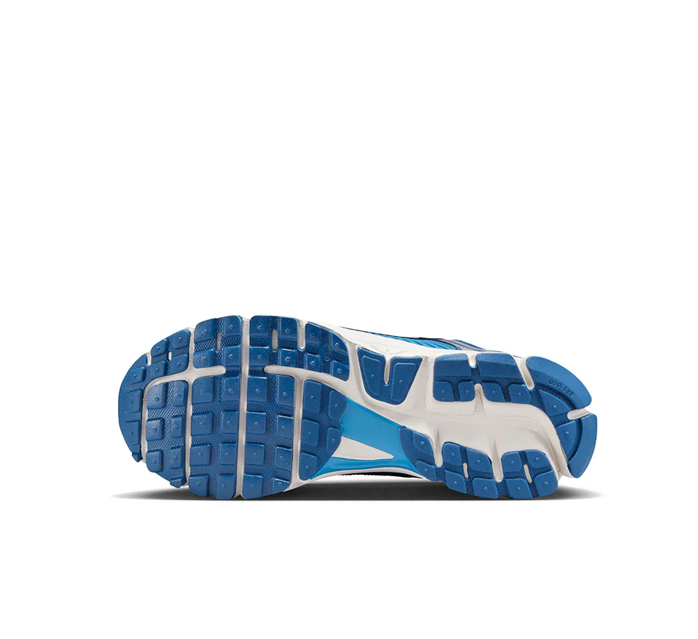NIKE ZOOM VOMERO 5 - Image 5