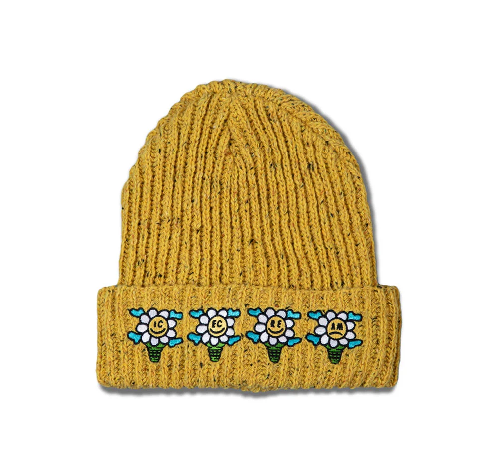SPECK KNIT HAT