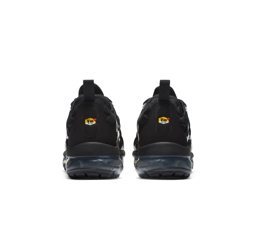 WOMEN'S AIR VAPORMAX PLUS - Image 4