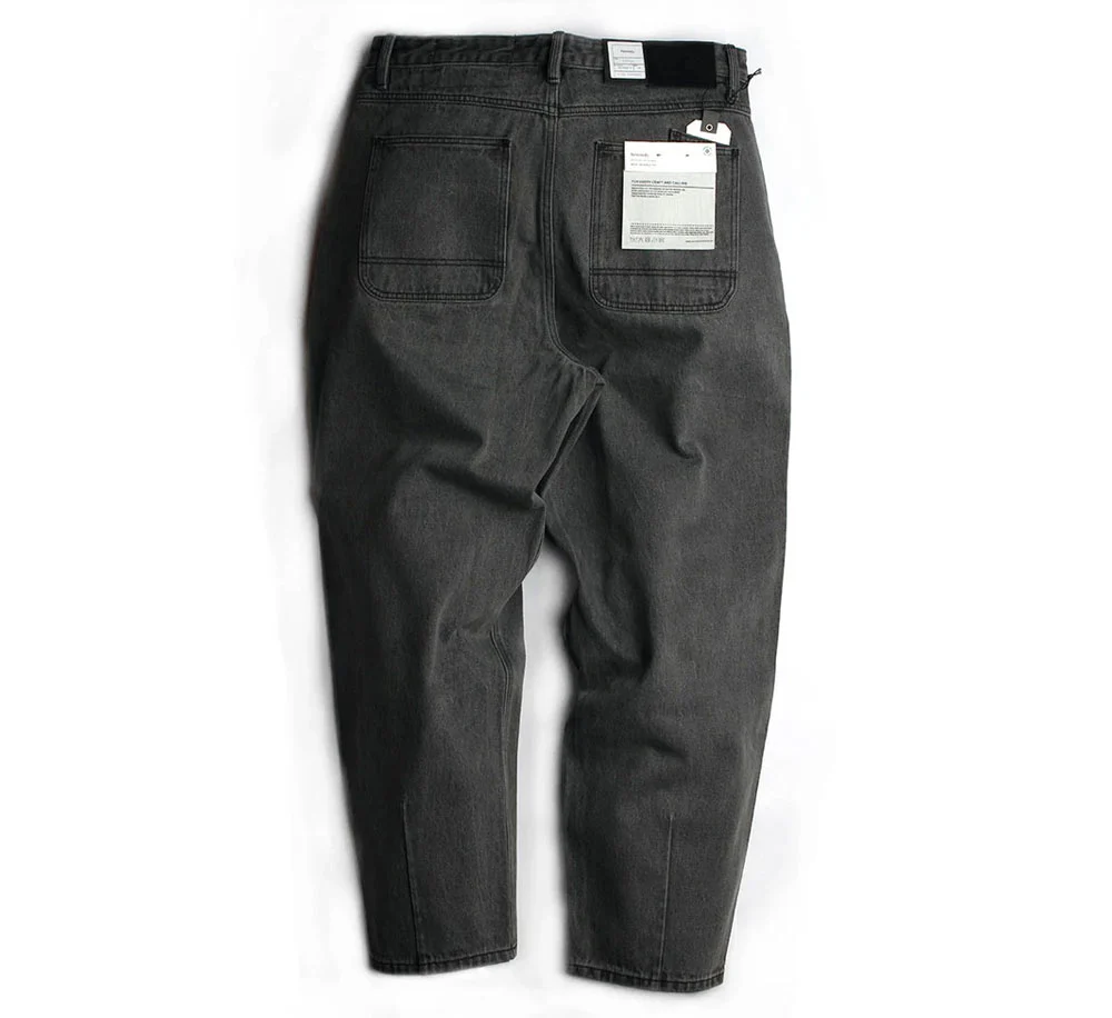 WIDE TAPERED FIT JEAN - Image 2