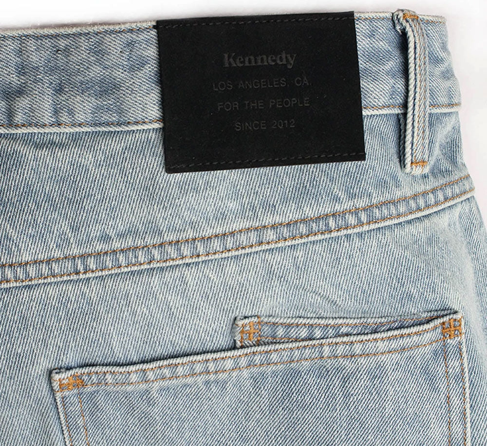 WIDE TAPERED FIT JEAN - Image 5