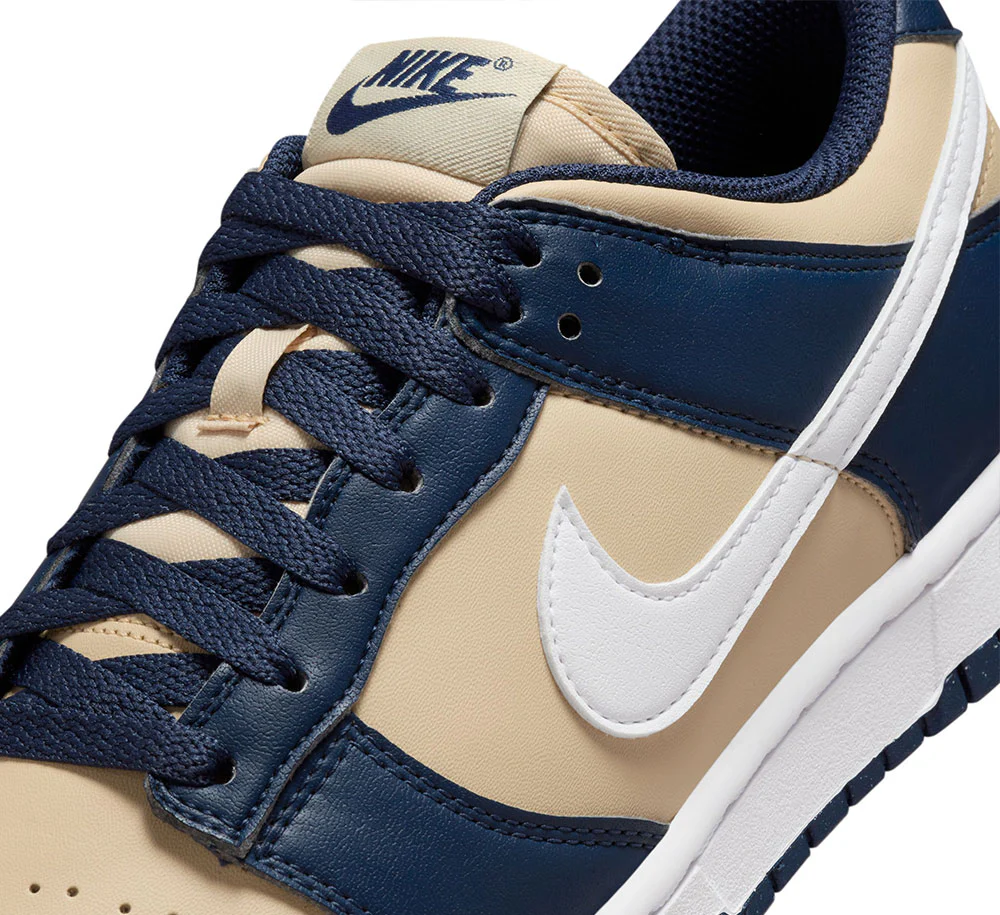 WOMEN NIKE DUNK LOW NEXT NATURE - Image 6