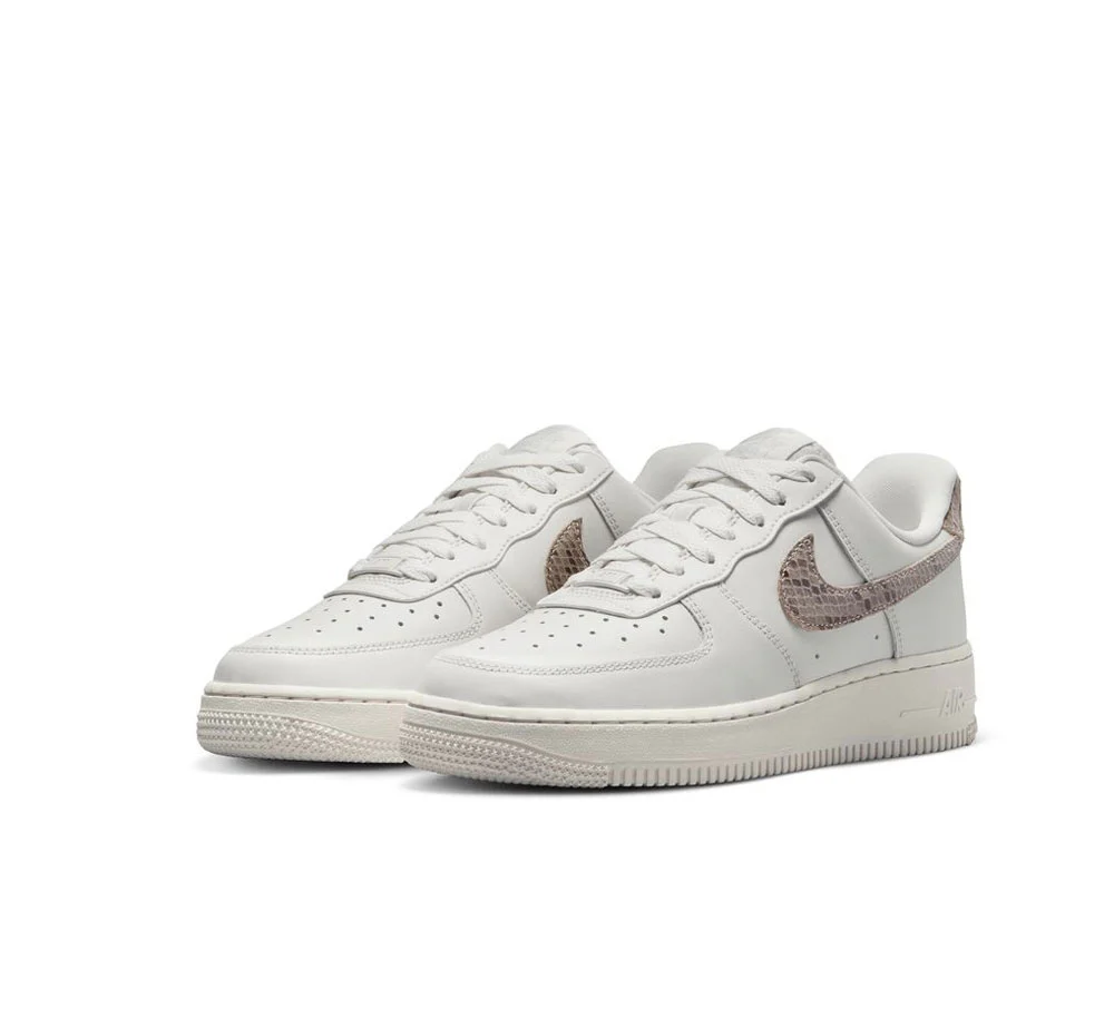 WOMEN'S AIR FORCE 1 '07 - Image 2