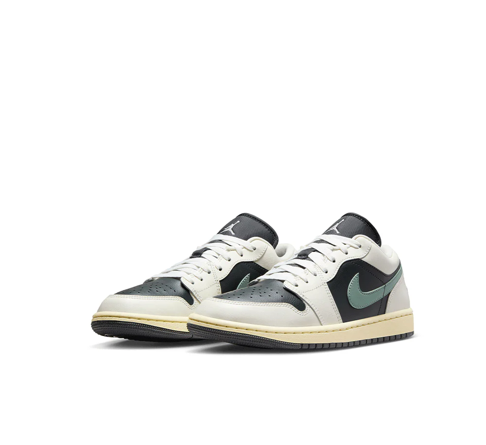 Women's Air Jordan 1 Low - Image 2