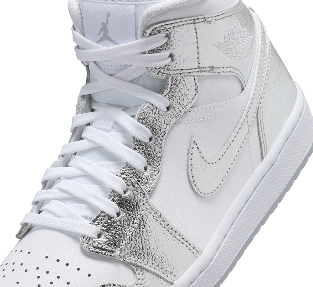 Women's Air Jordan 1 Mid SE - Image 6