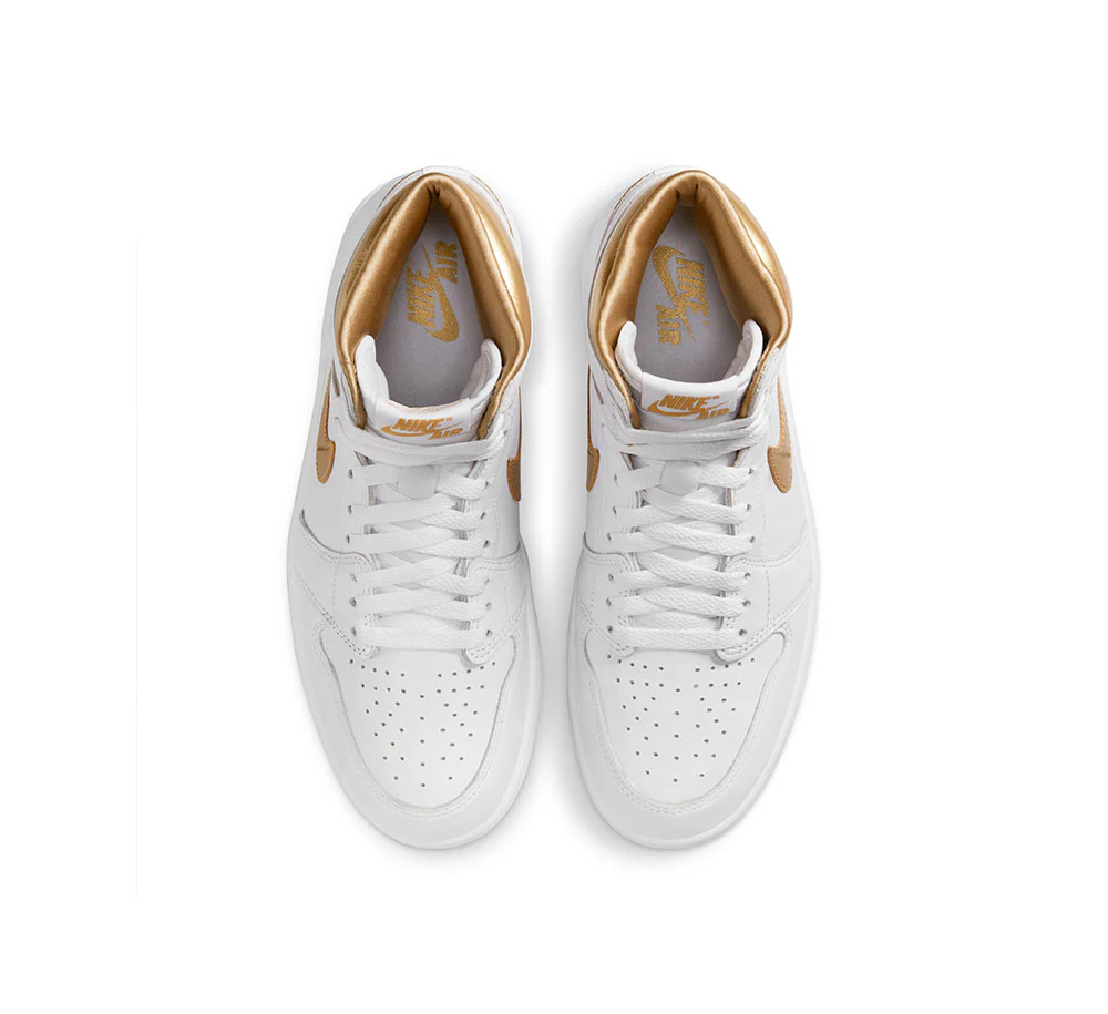 Womens Jordan 1 Retro High OG - Image 3