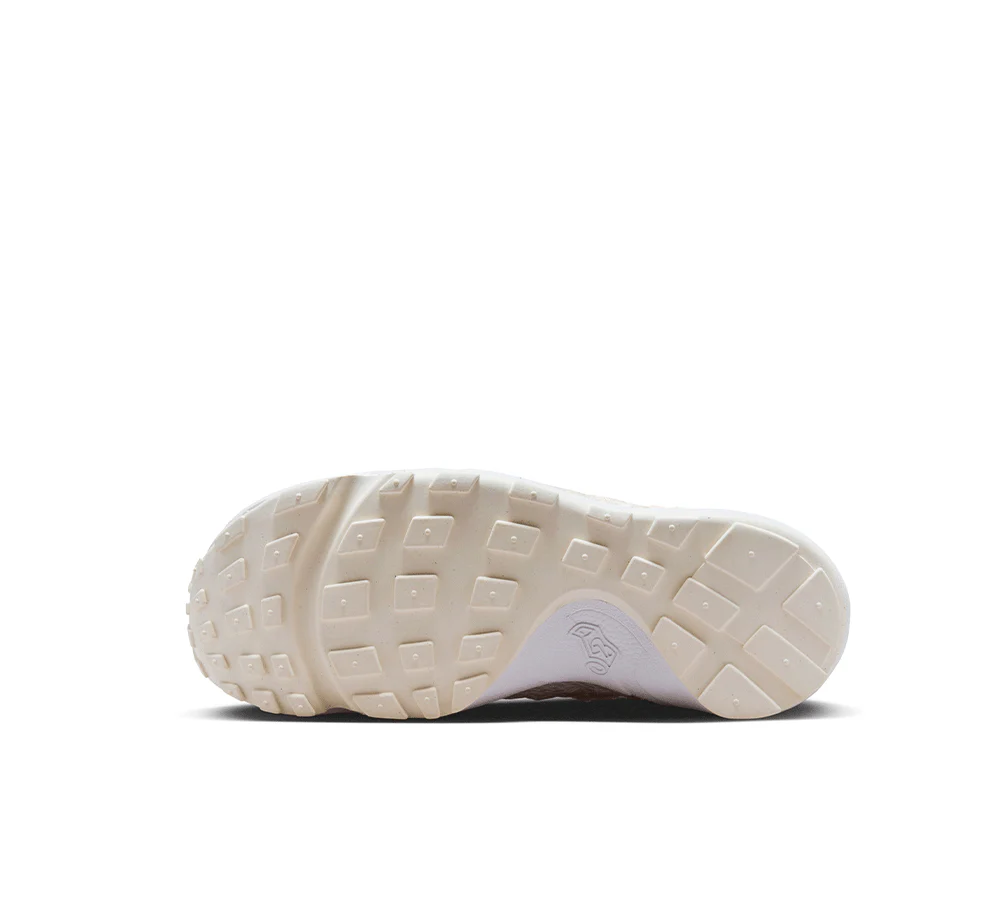 Women's Nike Air Footscape Woven - Image 4
