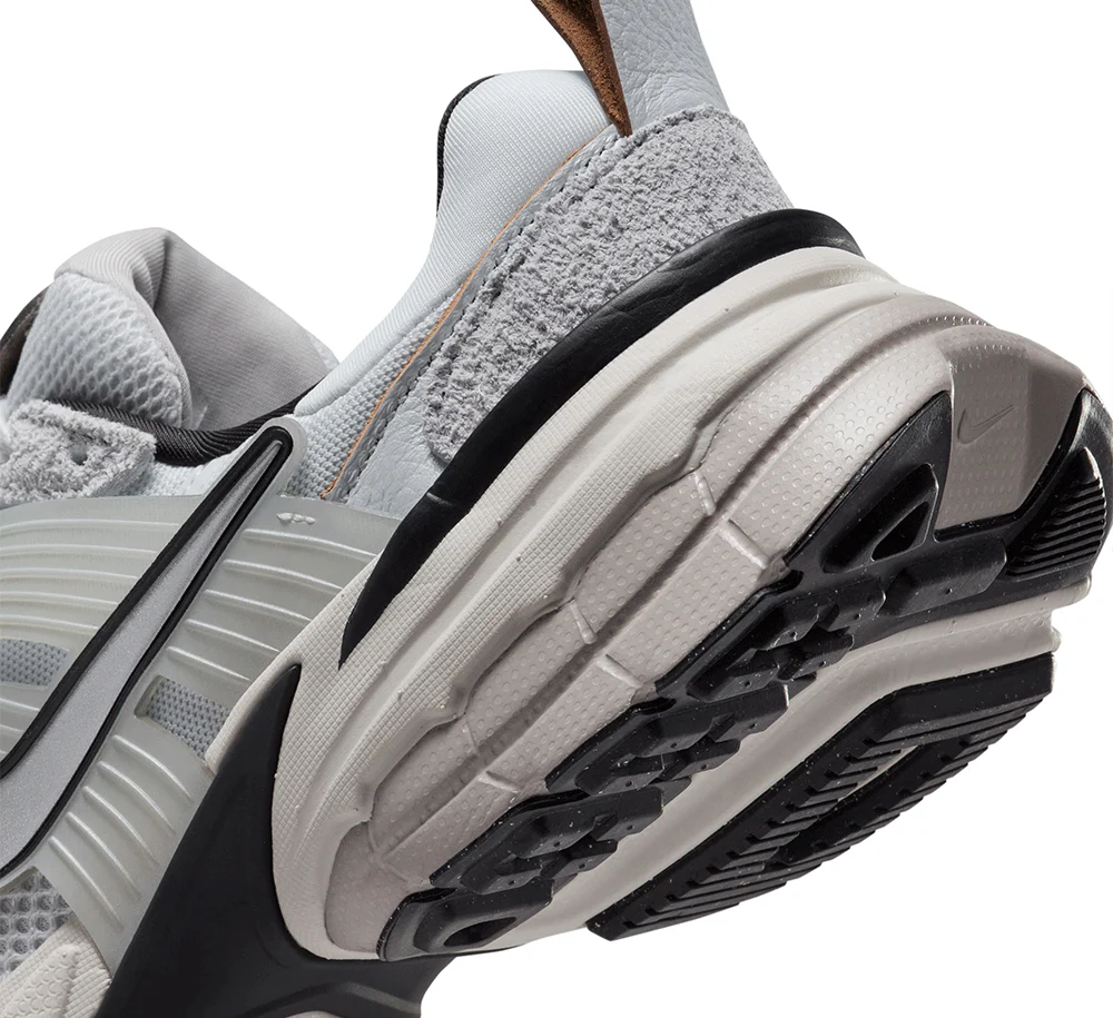 Womens Nike V2K Run - Image 7