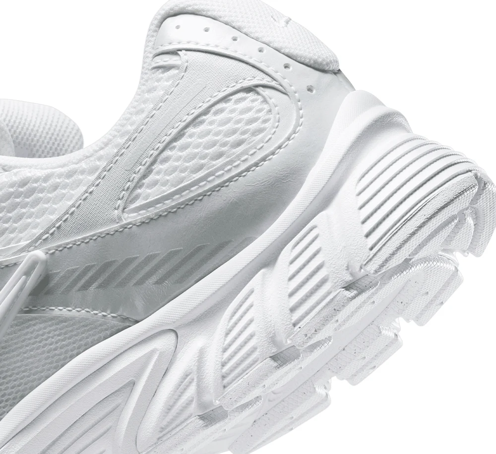 Women's Nike V5 RNR - Image 6