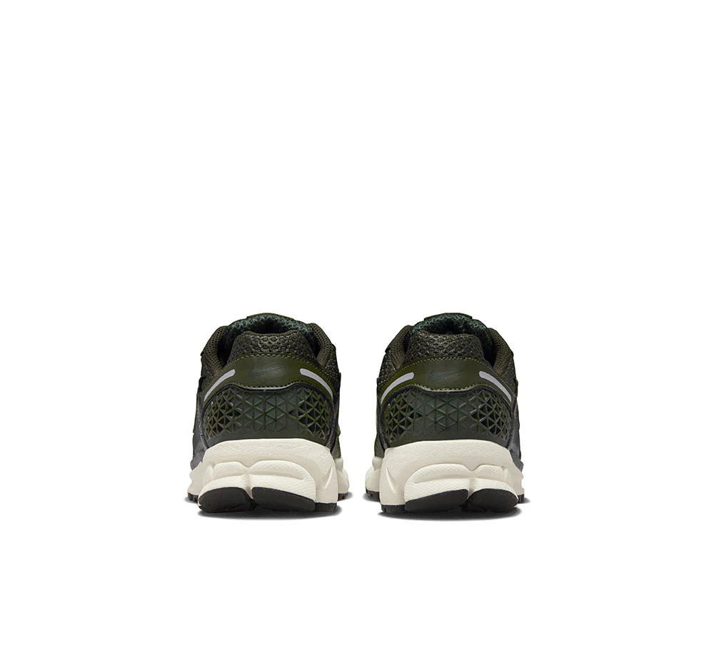 WOMENS NIKE VOMERO 5 - Image 4